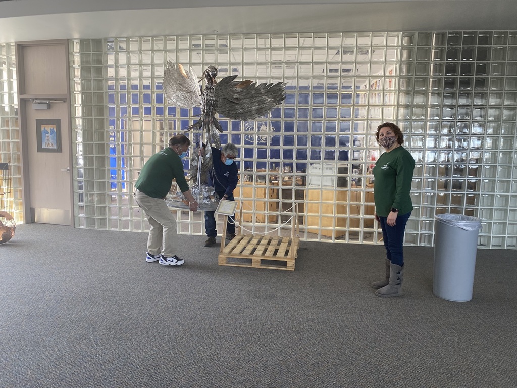 M.T.O. Denver Displays Recycled Artwork for Local School