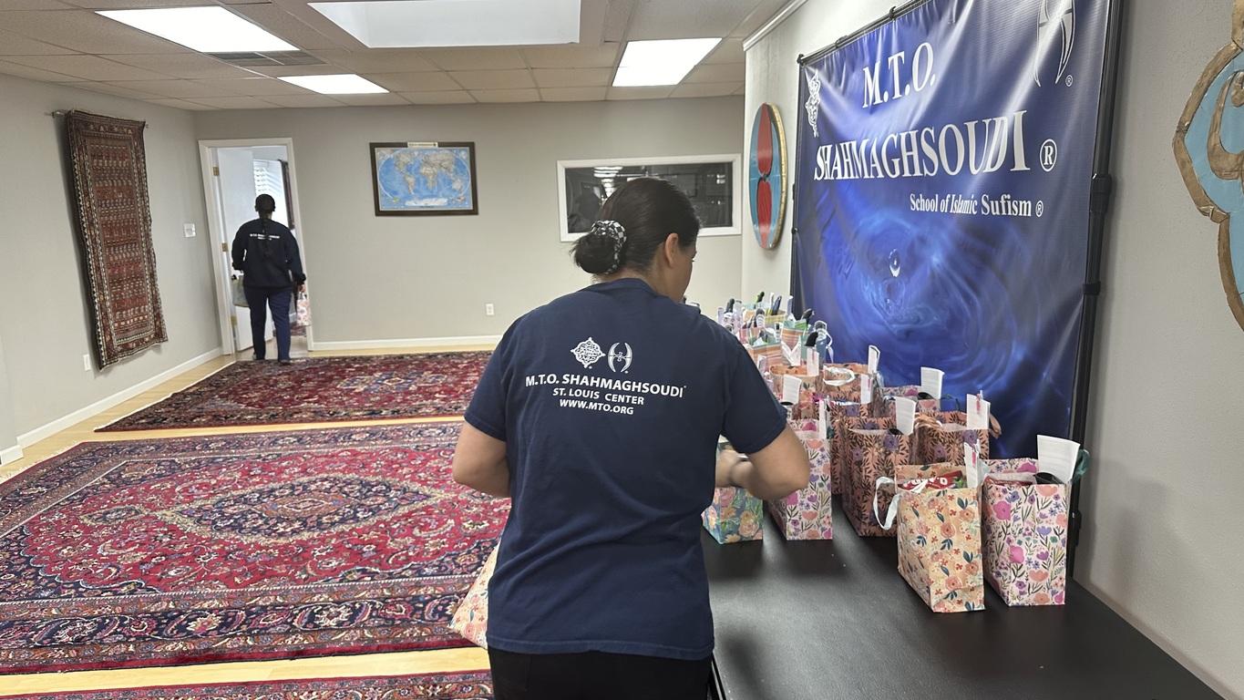 M.T.O. St. Louis Donates Sustainable Items to Local Hospital