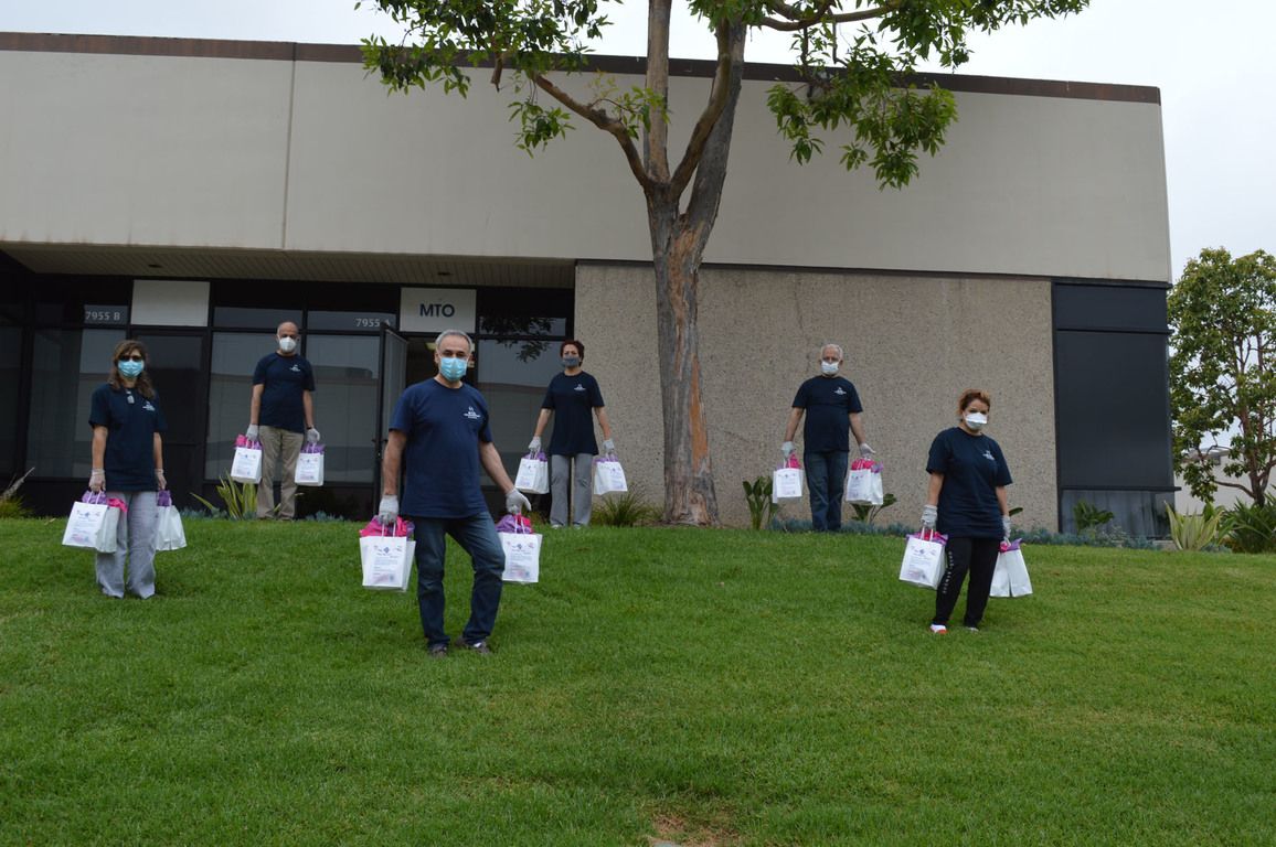 M.T.O. San Diego Donates 330 Gift Bags to UCSD Hospital