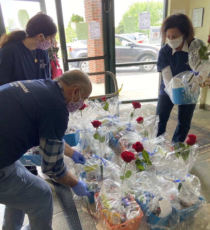 The RiverView Nursing Home Gifted with Care Baskets by M.T.O. St. Louis Volunteers