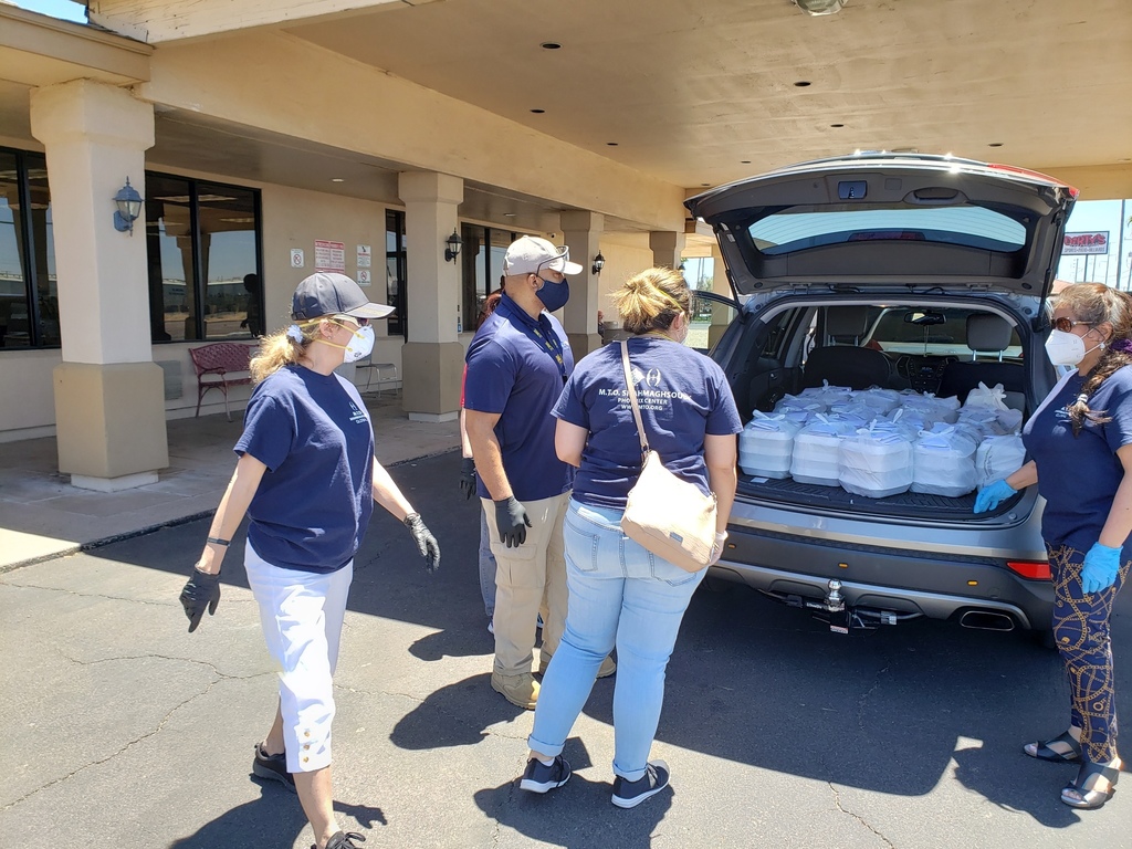 Phenoix Veterans Provided with Meals by M.T.O. 