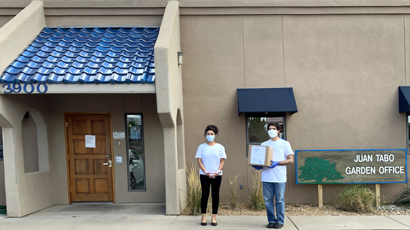 M.T.O. Albequerque Donates Cookies and Face Masks to Hospitals and Living Facilities