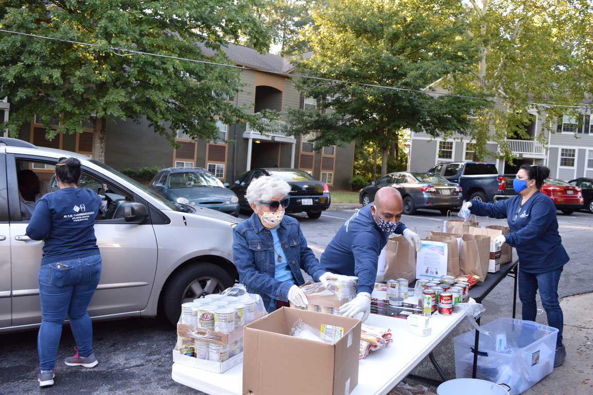 M.T.O. Atlanta Donates Food and Masks to Low-Income Community