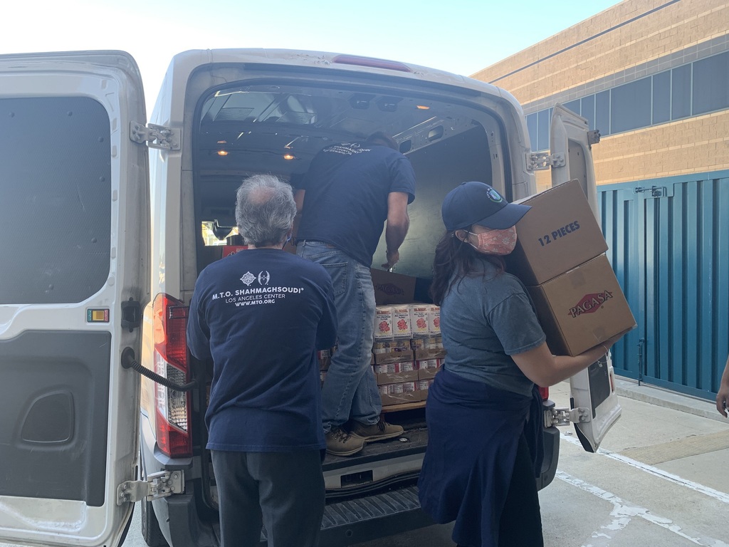 M.T.O. Orange County Donates food to families in need during the Holy Month of Ramadan